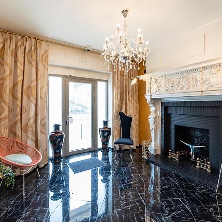 Les Etoiles Bed and Breakfast Tonnerre Buitenkant foto