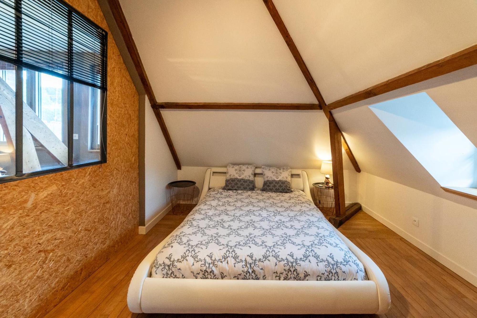 Les Etoiles Bed and Breakfast Tonnerre Kamer foto