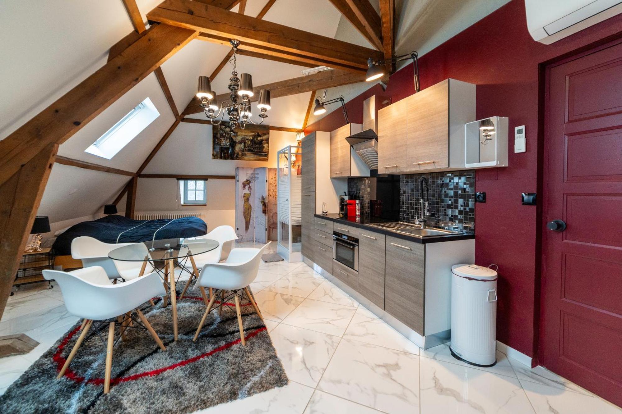 Les Etoiles Bed and Breakfast Tonnerre Buitenkant foto